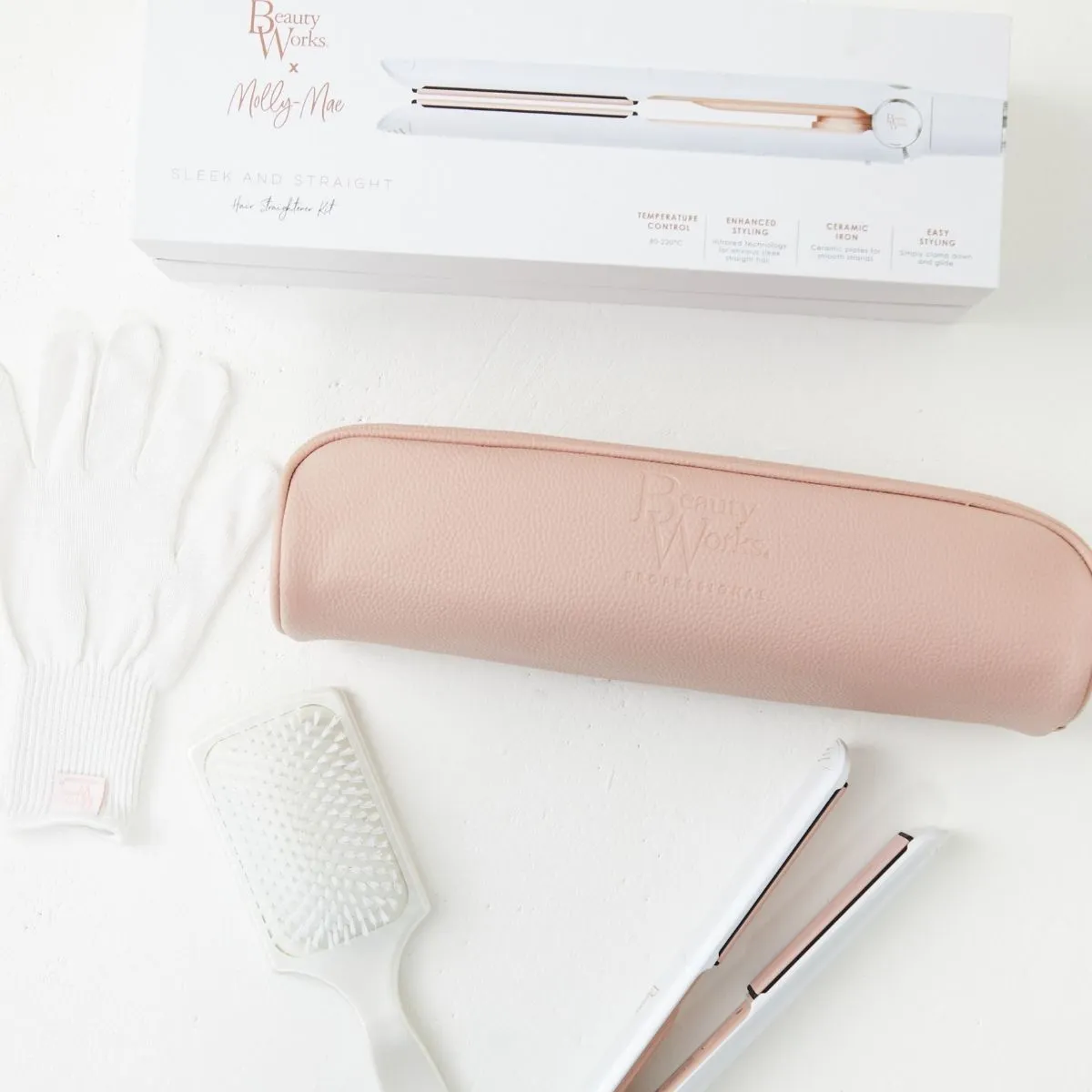 Beauty Works X Molly Mae Straightener Kit.