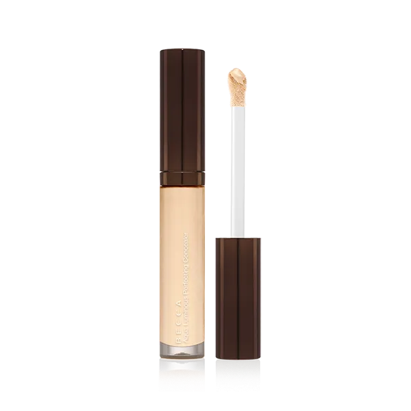 Becca Aqua Luminous Perfecting Concealer