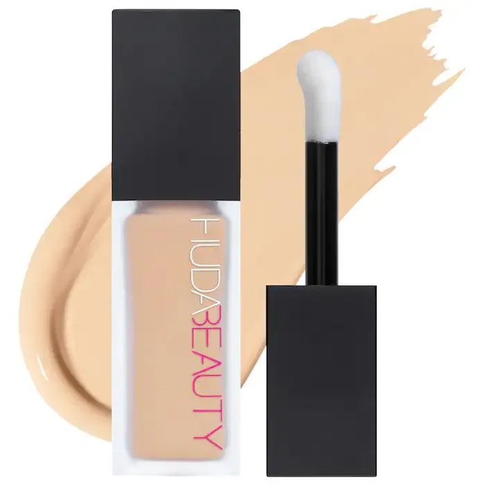 Huda Beauty - #FauxFilter Matte Buildable Coverage Waterproof Concealer