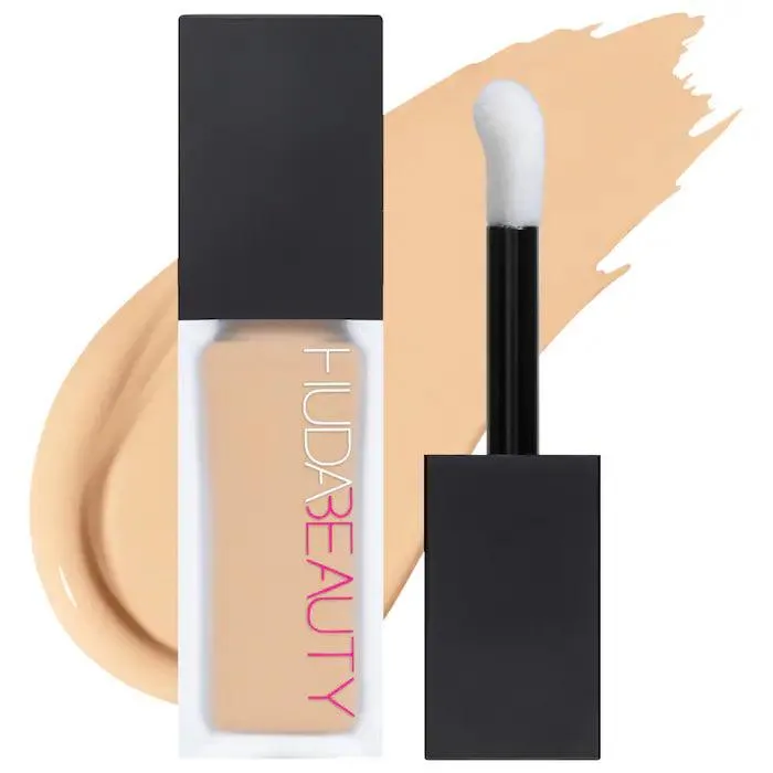 Huda Beauty - #FauxFilter Matte Buildable Coverage Waterproof Concealer